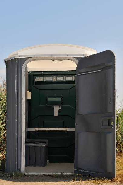 Best Portable toilet rental cost  in Winterset, IA